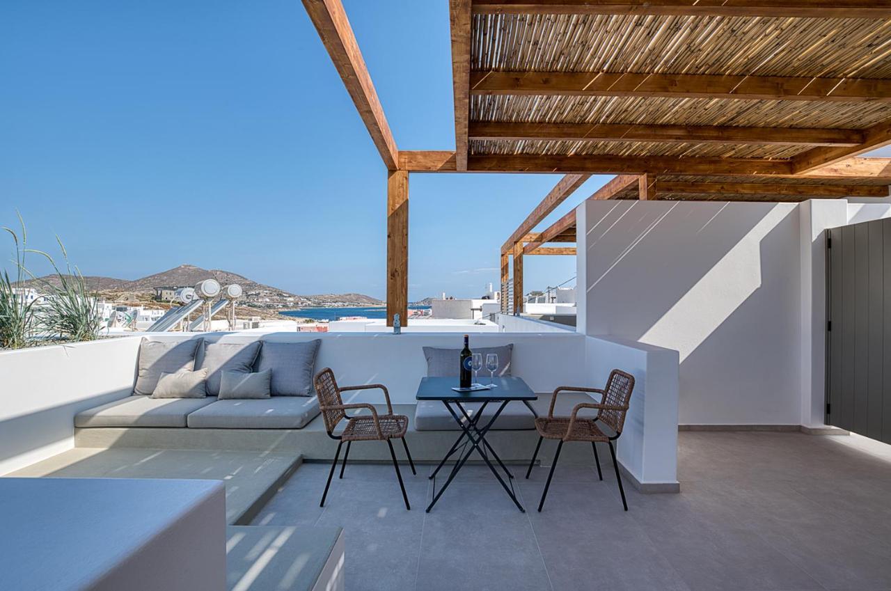 Clementina Paros Apartment เนาซา ภายนอก รูปภาพ