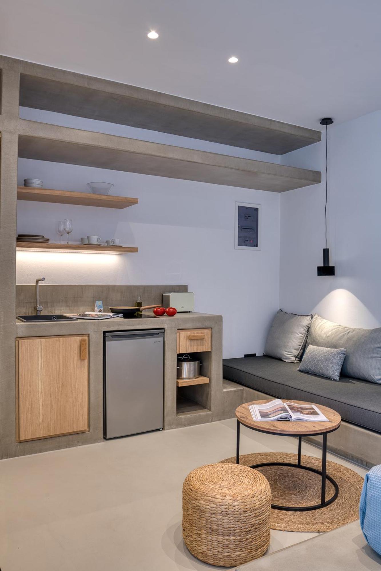 Clementina Paros Apartment เนาซา ภายนอก รูปภาพ