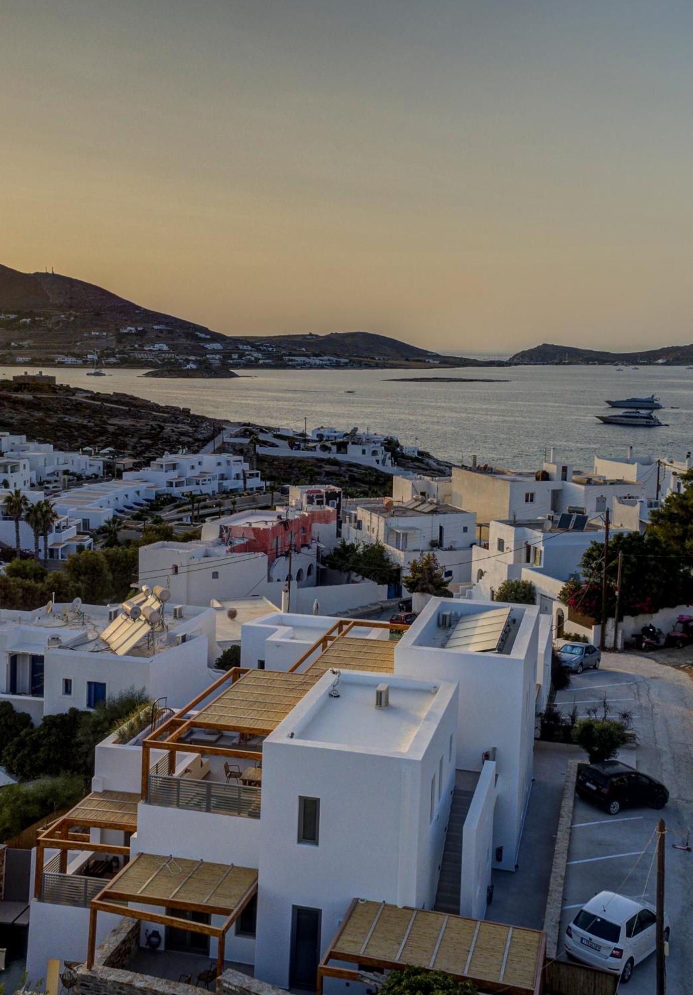 Clementina Paros Apartment เนาซา ภายนอก รูปภาพ