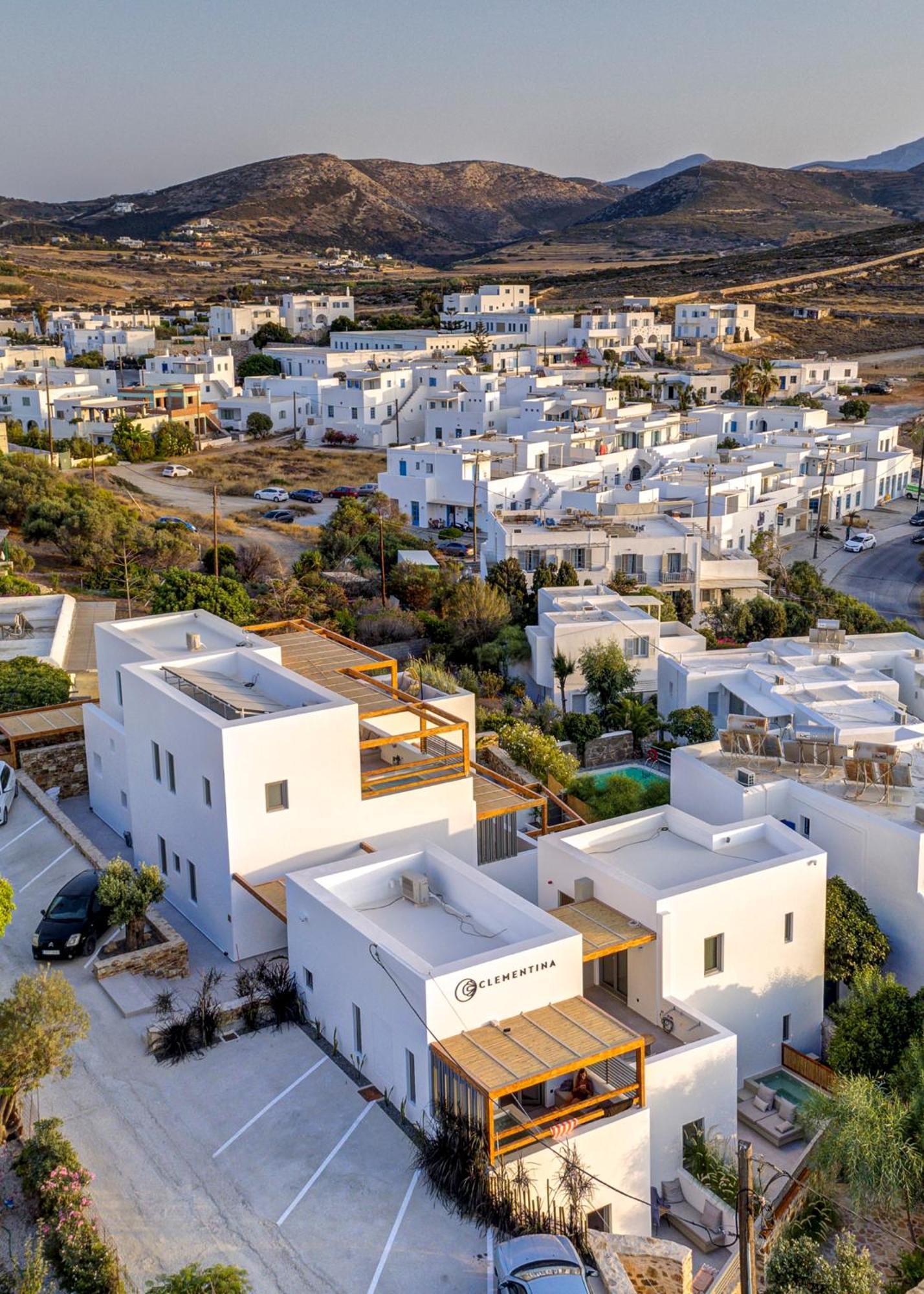 Clementina Paros Apartment เนาซา ภายนอก รูปภาพ